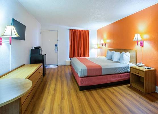 Motel 6-Perry, GA 1