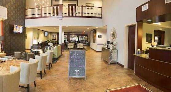 Parke Regency Hotel & Conference Center 1