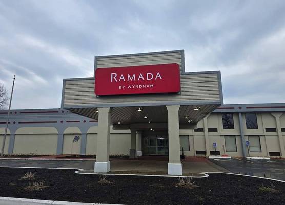 Ramada by Wyndham New Kensington 1