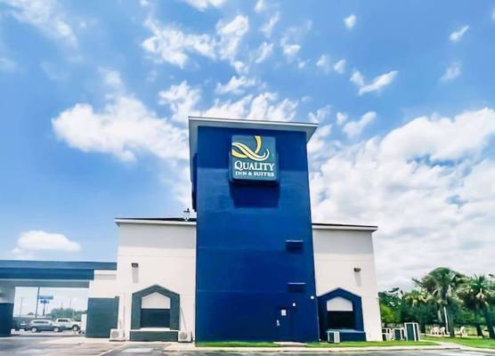 Quality Inn & Suites Lake Charles South 1