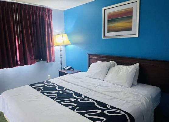Rodeway Inn Whitehall 1