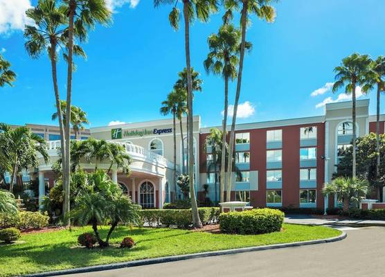 Holiday Inn Express MIAMI AIRPORT DORAL AREA by IHG 1