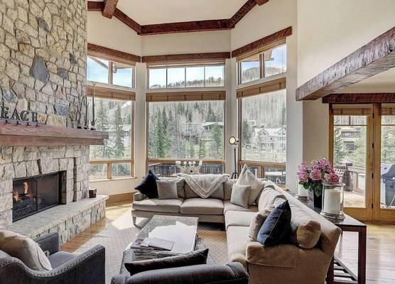 Legendary Lodging at the Ritz Carlton Residences Vail 1