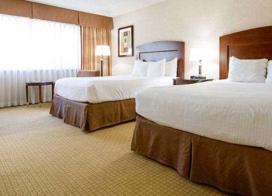 Maverick Hotel and Casino by Red Lion Hotels 1