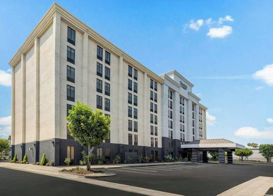 Fairfield Inn & Suites Anaheim North Buena Park 1