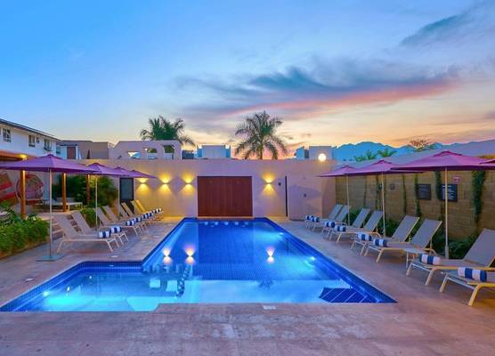 City Express Plus by Marriott Puerto Vallarta 1