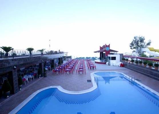 Aleria Belport Beach Hotel 1