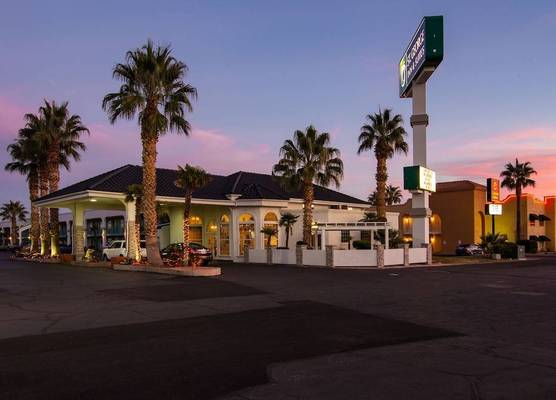 St. George Inn and Suites 1