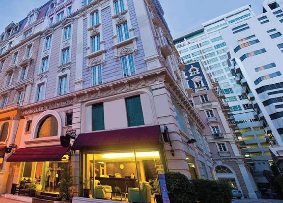 Kingston Suites Bangkok Sukhumvit 15 by Kingston Hotels 1