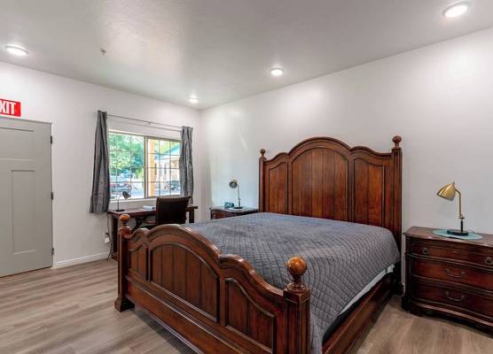 Hurricane Hideaway Lodging 1