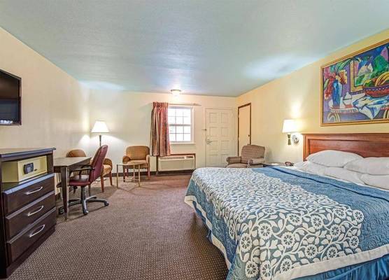 DAYS INN AUSTIN/UNIVERSITY/DOWNTOWN 1