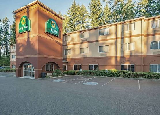 La Quinta Inn by Wyndham Olympia - Lacey 1
