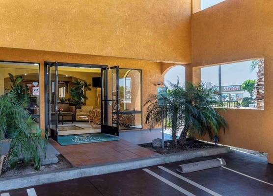 Quality Inn & Suites Westminster Seal Beach 1