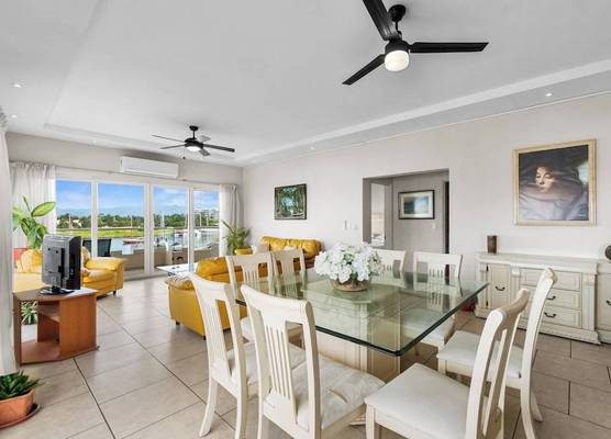 Marina Banderas Suites 1