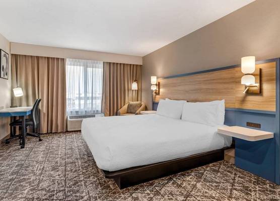 Country Inn & Suites by Radisson, Modesto-Salida 1
