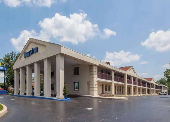 Days Inn by Wyndham Wilmington Brandywine 1