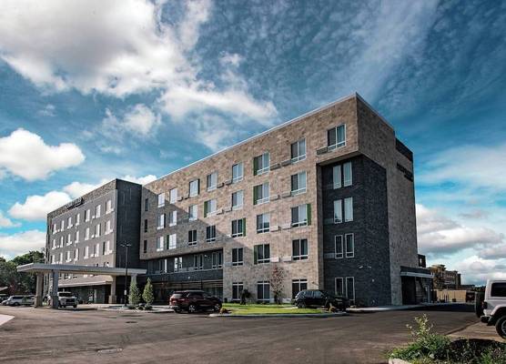Courtyard by Marriott Toledo West 1