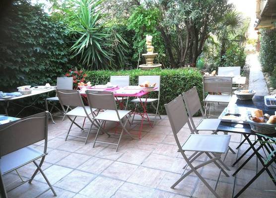 Hôtel du Tricastin 1