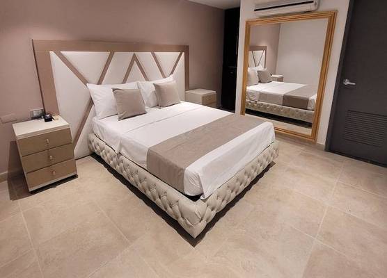 Hotel Med 33 1