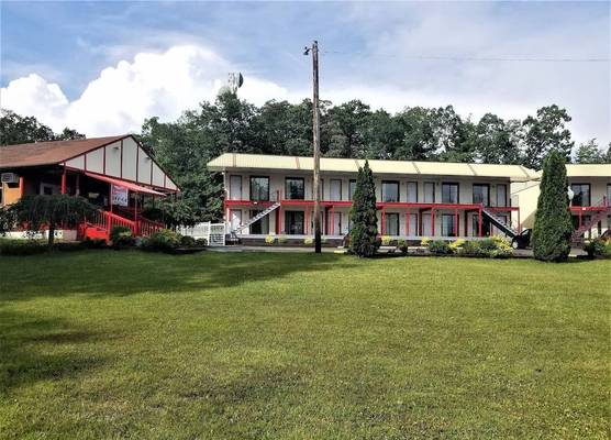 Econo Lodge Inn & Suites Lake Harmony - Pocono Mountains Area 1