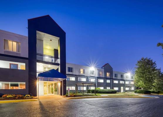 SureStay Plus Hotel by Best Western Durham Medical Center 1
