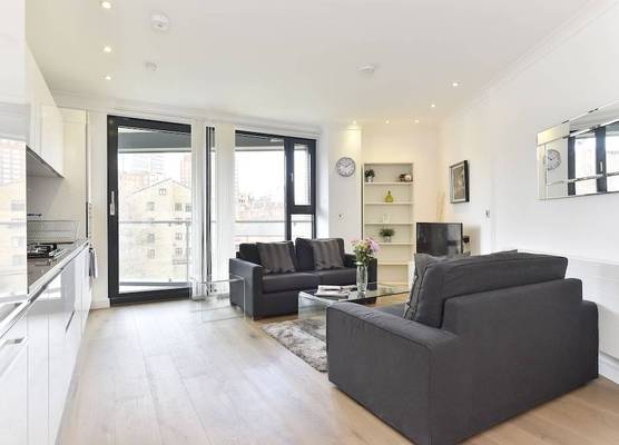 Tower Bridge City Apartments 1