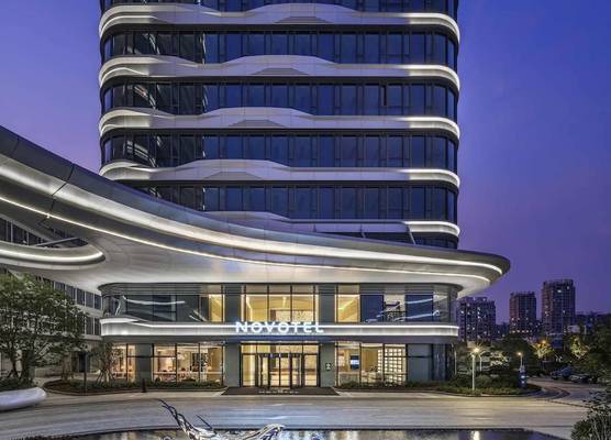 Novotel Shanghai Caohejing 1