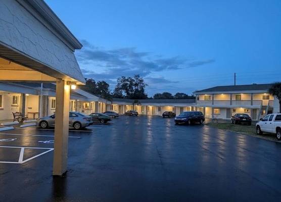 Travelers Inn - Clearwater 1