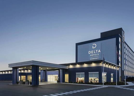 Delta Hotels by Marriott Indianapolis Airport 1