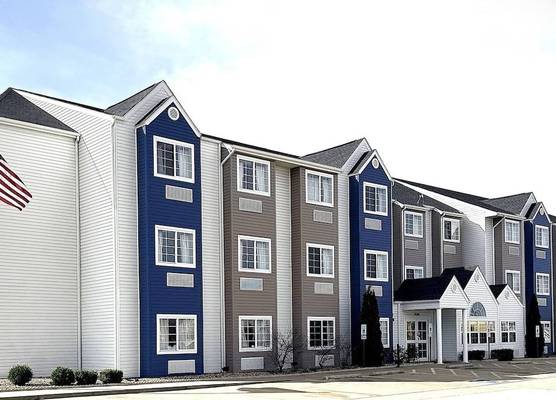 Microtel Inn & Suites by Wyndham Springfield 1