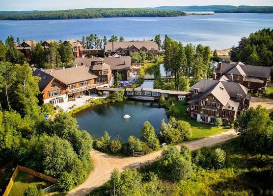 Auberge du Lac Taureau et Condos 1