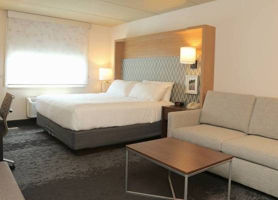 Holiday Inn SALEM (I-93 AT EXIT 2) by IHG 1