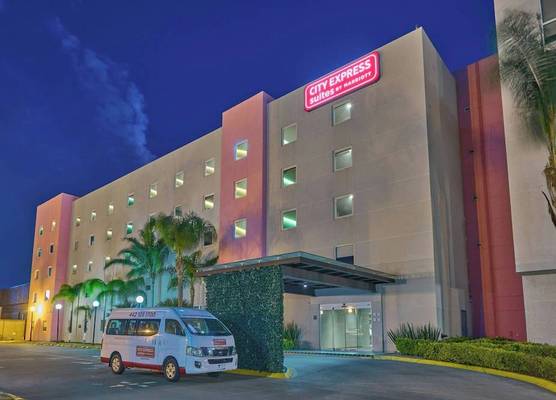 City Express Suites by Marriott Queretaro 1