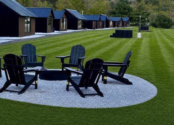 Emrose Luxury Cabins 1