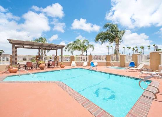 Microtel Inn & Suites by Wyndham Corpus Christi/Aransas Pass 1