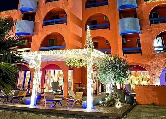 Cit'Hotel des 2 Golfs 1