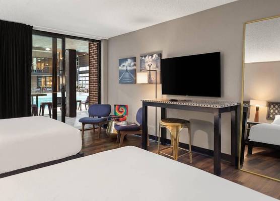 The Highlander Hotel, Ascend Hotel Collection 1