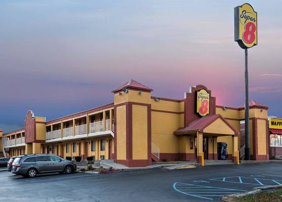 Super 8 by Wyndham Indianapolis-Southport Rd 1