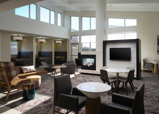 Residence Inn by Marriott Grand Rapids Airport 1