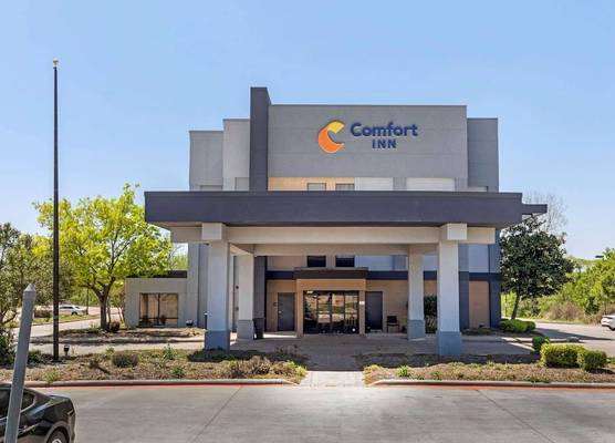 Comfort Inn Sherman - Denison Area 1