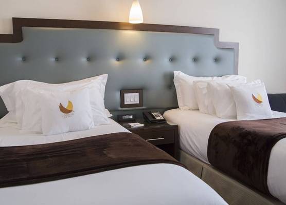 Aura Hotel Brooklyn 1