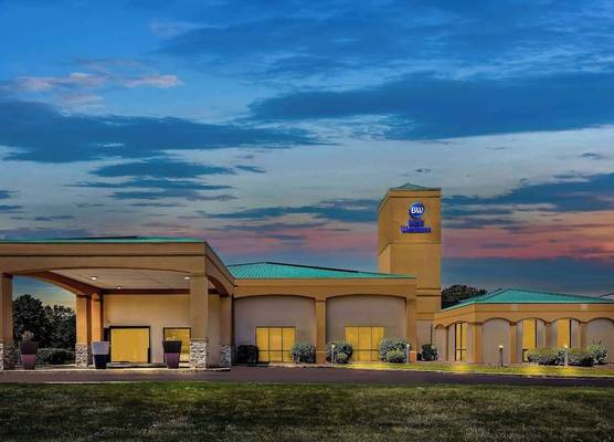 Best Western Executive Suites 1
