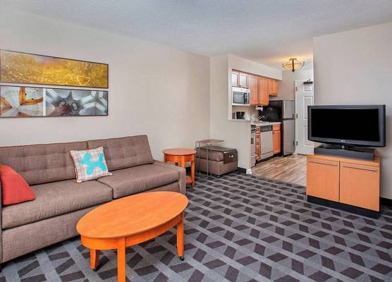 TownePlace Suites Knoxville Cedar Bluff 1