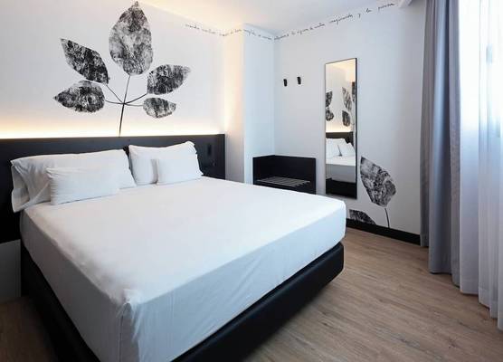 Sercotel Plana Suites 1