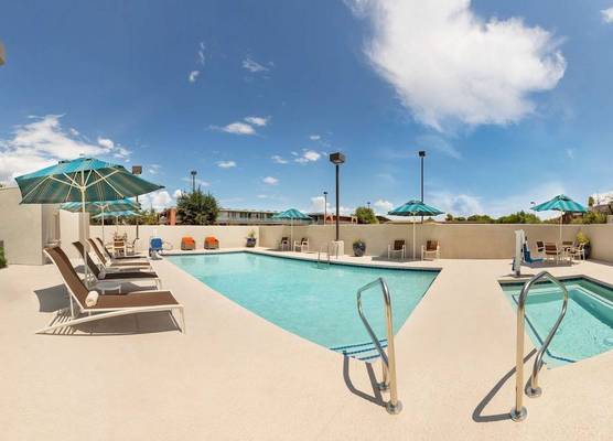 Hyatt Place Tucson Central 1