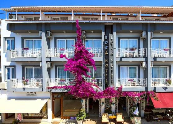 Bora Hotel 1