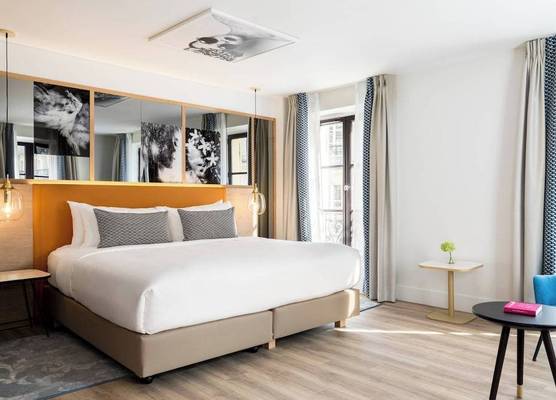 Renaissance Paris Vendome Hotel 1