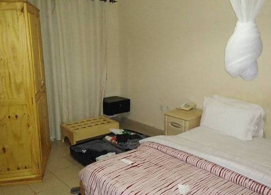 Seaview Gardens Hotel 1