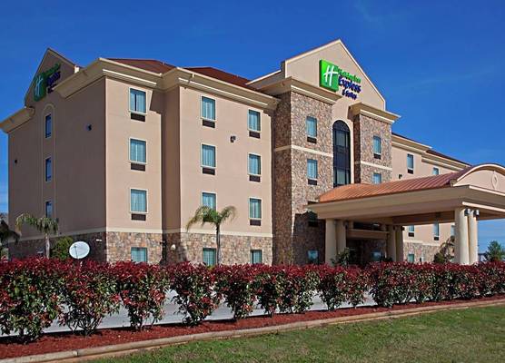 Holiday Inn Express & Suites TEXAS CITY by IHG 1