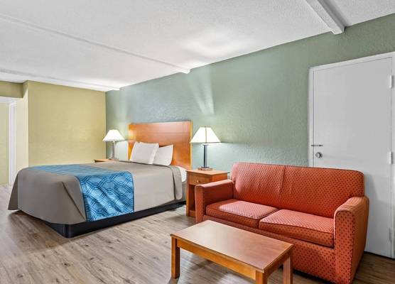 Rodeway Inn Stone Mountain 1